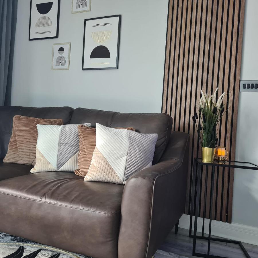 Luxury 9Ine Penthouse With Garden & Jacuzzi Apartment Birmingham Exterior photo